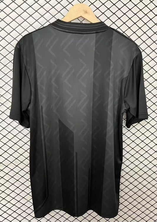 Retro Southampton Black Fans Football Jersey 1993