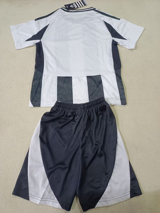 Juventus Home Kids Football Jersey 2024/2025