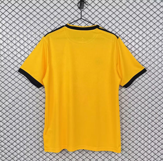 Retro Wolves Home Fans Football Jersey 2018/2019