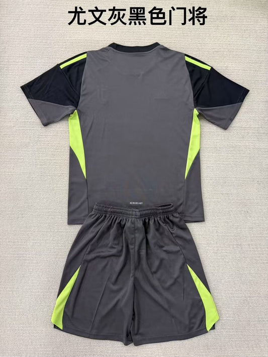 Juventus Goalkeeper Fans (Kids And Man) Football Jersey 2025/2026