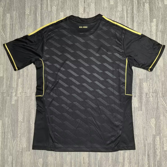 Retro Real Madrid Away Football Jersey 2011/2012