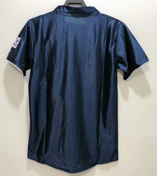 Retro Paris Home Football Jersey 2001/2002