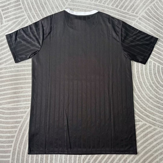 Retro Adidas Clover Classic T-shirt Black Fans Football Jersey 2025/2026