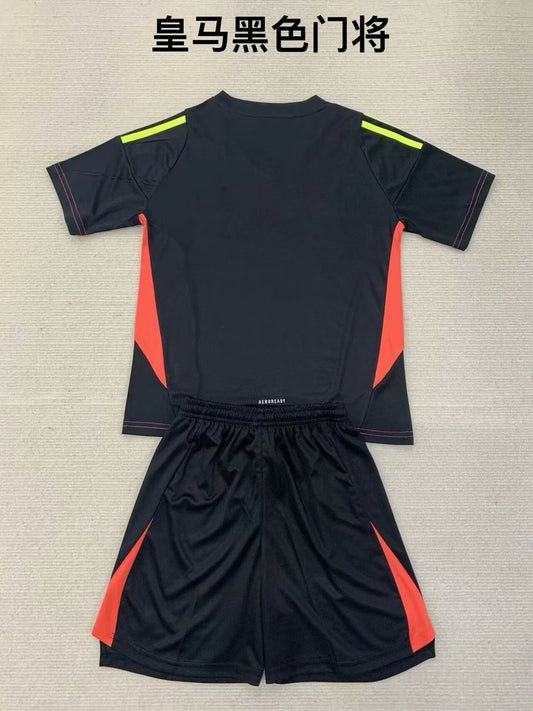 Real Madrid Goalkeeper Kids Football Jersey 2024/2025
