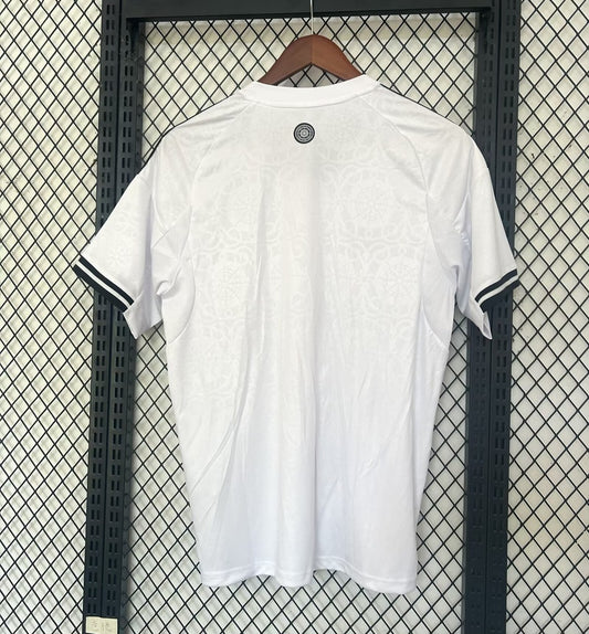 Fulham Home Fans Football Jersey 2025/2026