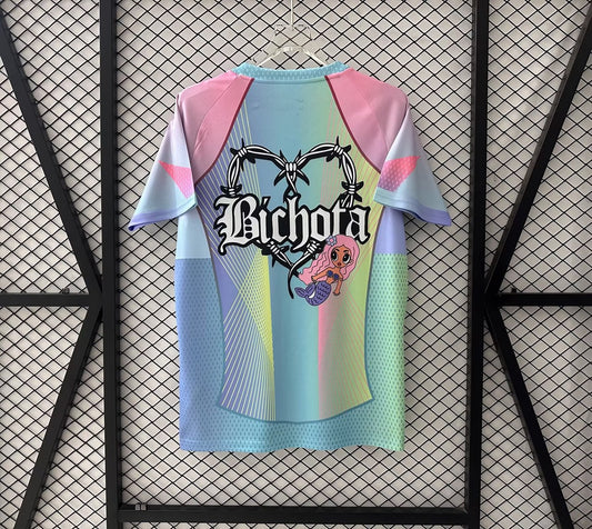 Barcelona Pink KAROLG Special Edition Fans Football Jersey 2025/2026 (广告版)