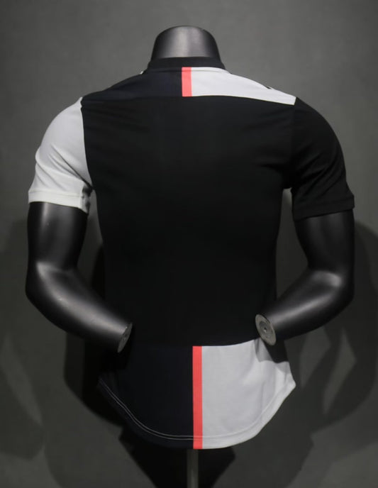 Retro Juventus Home Player Football Jersey 2019/2020