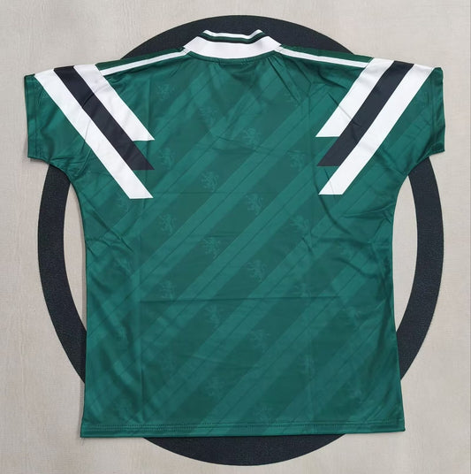 Sporting Lisbon Retro Special Edition Fans Football Jersey 2025/2026