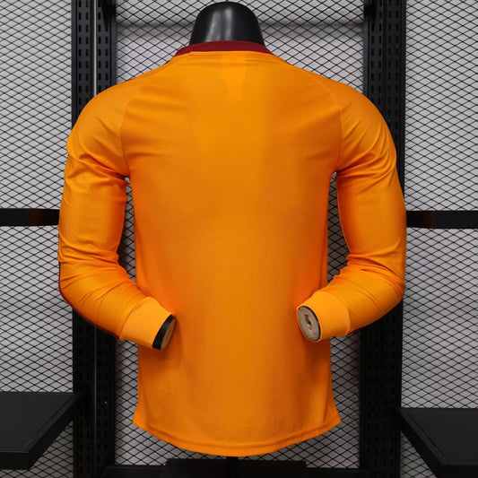 Retro Roma Long Sleeve T-shirt Special Edition Red Football Jersey 2025/2026