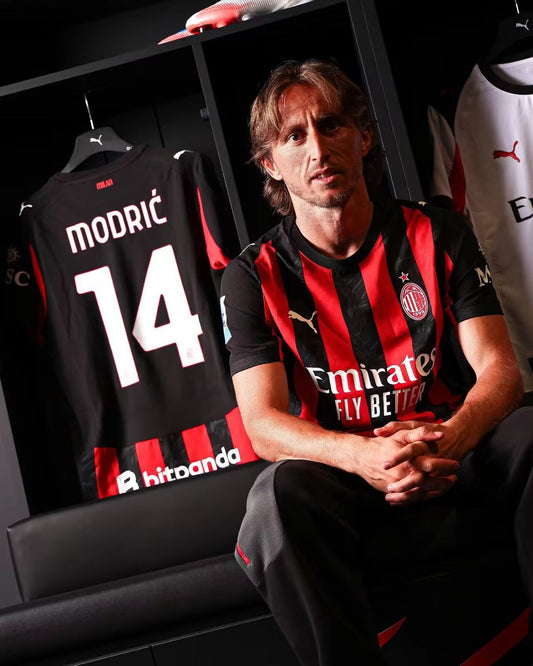 AC Milan Home #14 Modric Player Football Jersey 2025/2026