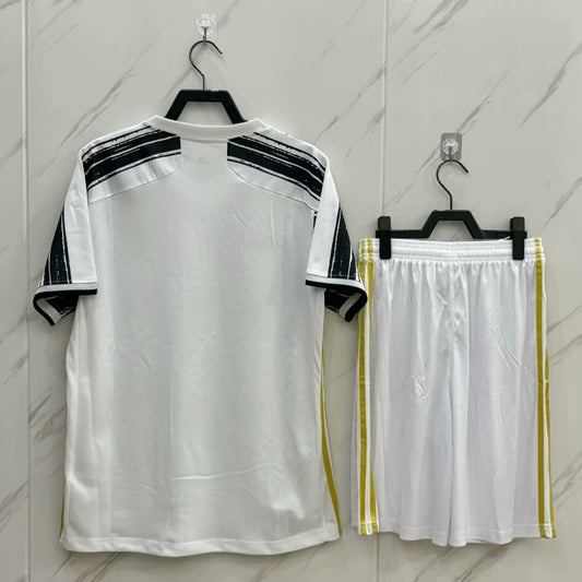 Retro Juventus Home Kits Suit Fans Football Jersey 2020/2021