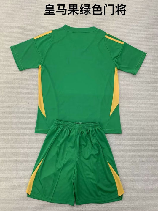Real Madrid Goalkeeper Kids Football Jersey 2024/2025