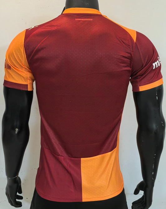 Galatasaray Home Player Football Jersey 2025/2026
