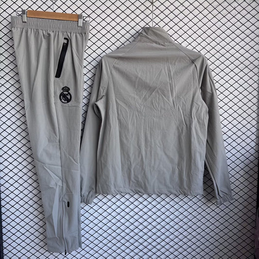 Real Madrid Windbreaker Sets With Pants Grey Football Jersey 2025/2026
