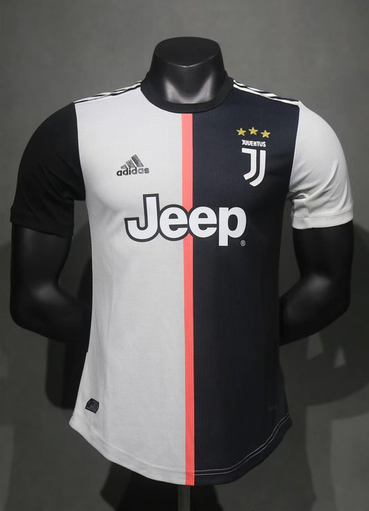 Retro Juventus Home Player Football Jersey 2019/2020