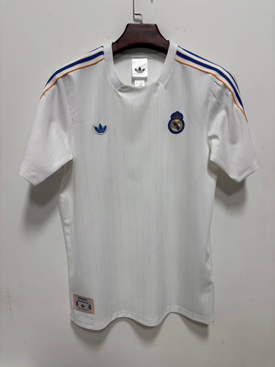 Real Madrid T-shirt Special Edition Fans White Football Jersey 2025/2026