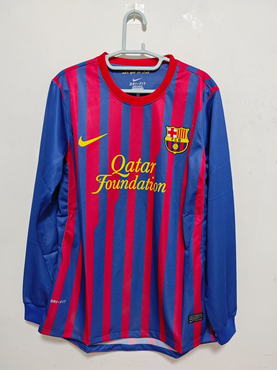 Retro Barcelona Home Fans Long Football Jersey 2011/2012