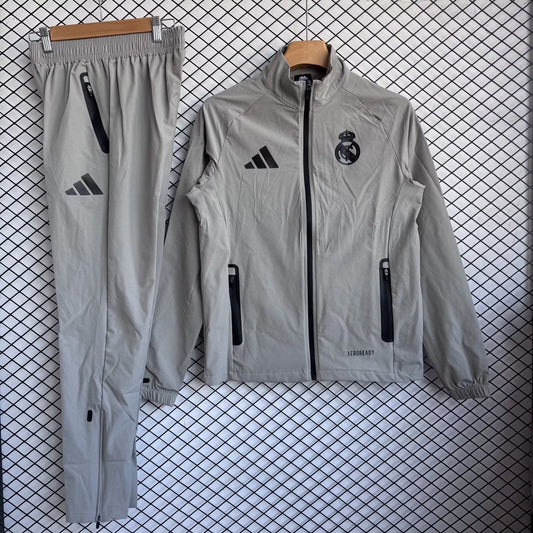 Real Madrid Windbreaker Sets With Pants Grey Football Jersey 2025/2026