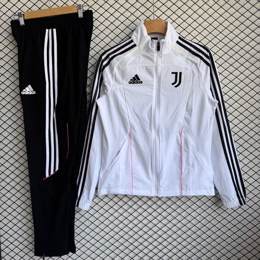 Juventus Windbreaker Sets With Pants White Football Jersey 2025/2026