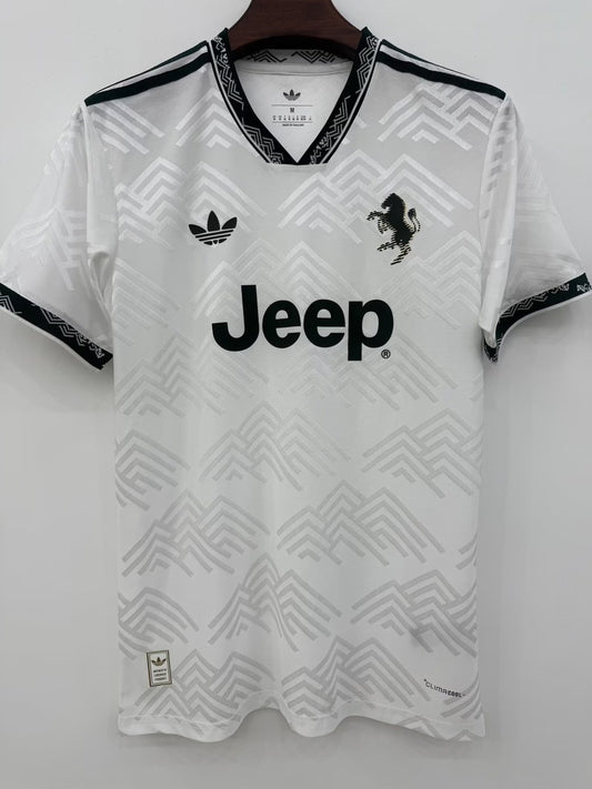 Retro Juventus Special Edition Fans Football Jersey 2026/2027
