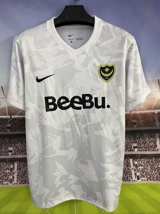 Portsmouth Goalkeeper Fans Football Jersey 2025/2026