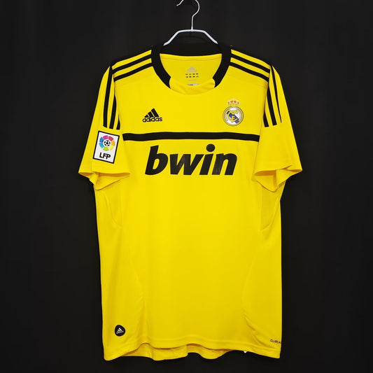 Retro Real Madrid Goalkeeper Football Jersey 2011/2012