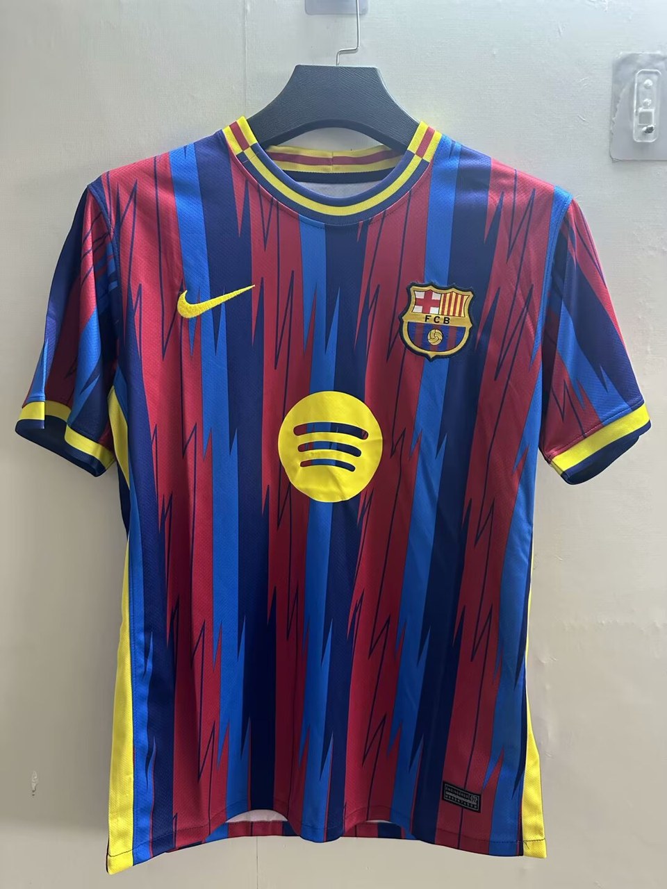 Barcelona Special Edition Fans Football Jersey 2025/2026
