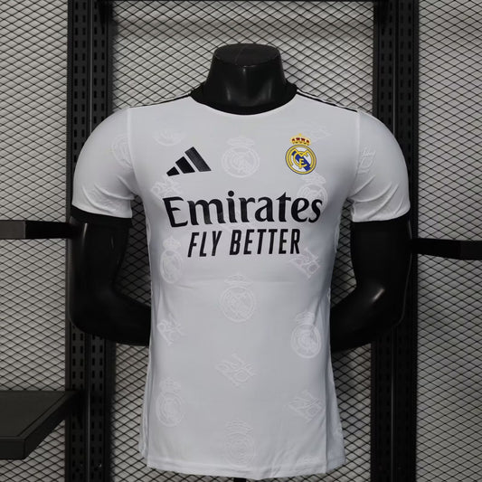 Real Madrid Special Edition White Player Football Jersey 2025/2026