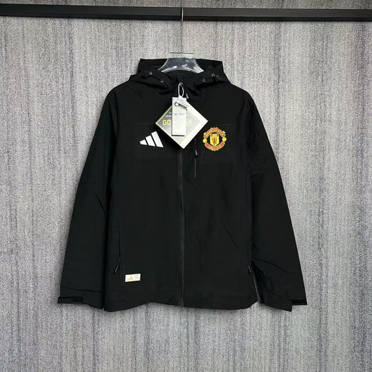 Manchester United Windbreaker Interchange Jacket Black Football Jersey 2025/2026