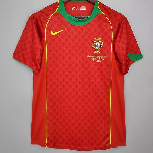 Retro 2004 Portugal Home Football Jersey 2004 (带胸前小字)