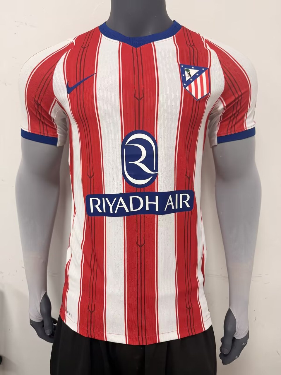 Atletico Madrid Home Player Football Jersey 2026/2027