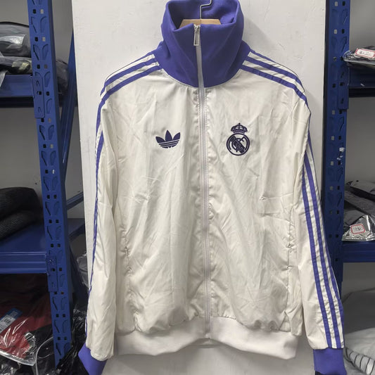 Real Madrid Retro Windbreaker 2025/2026