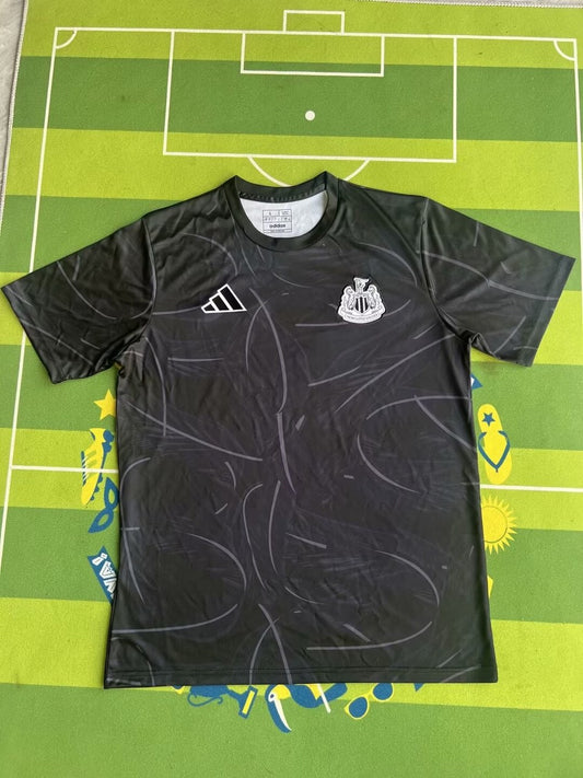Newcastle Training Clothing Fans Football Jersey 2024/2025