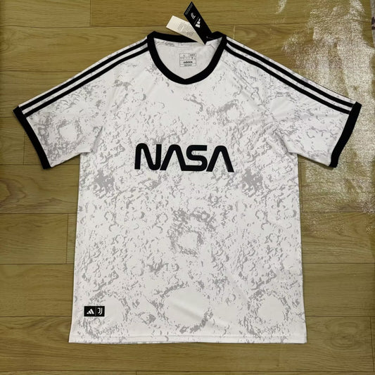 Juventus Special Edition Fans Football Jersey 2024/2025