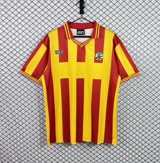 Retro Lecce Home Fans Football Jersey 1995/1996