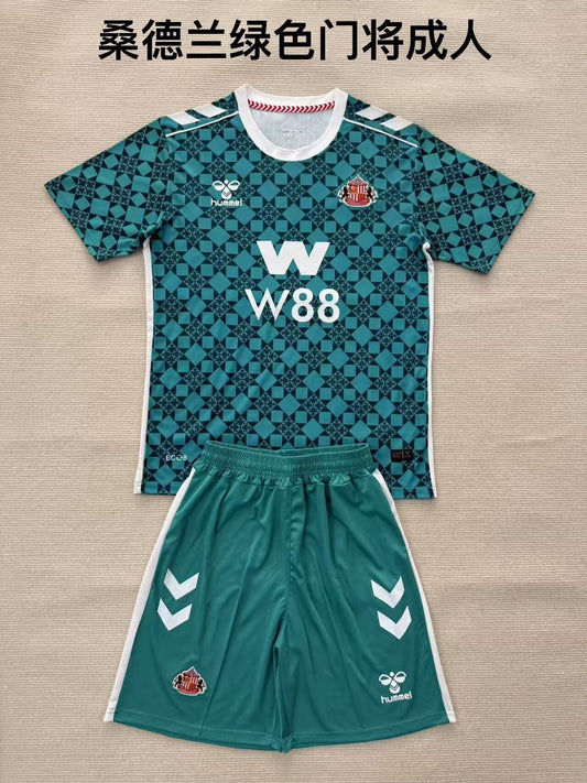 Sunderland Goalkeeper Green Fans (Kids And Man) Football Jersey 2025/2026
