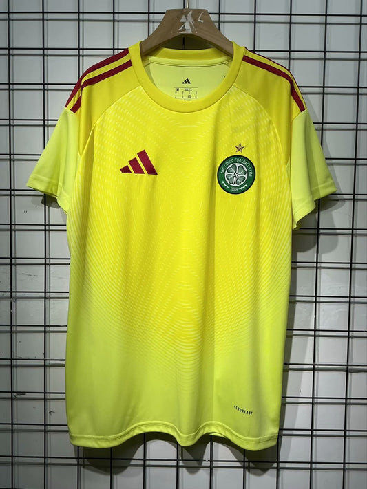 Celtic Goalkeeper Fans Football Jersey 2025/2026