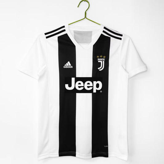 Retro Juventus Home Football Jersey 2018/2019