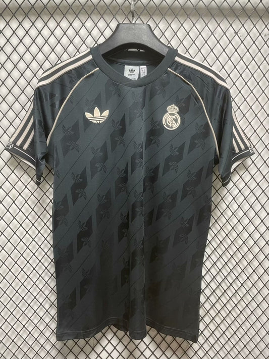 Retro Real Madrid Black Football Jersey