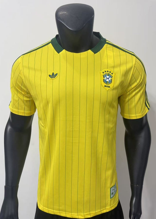 Brazil T-shirt Retro Yellow Football Jersey 2026/2027