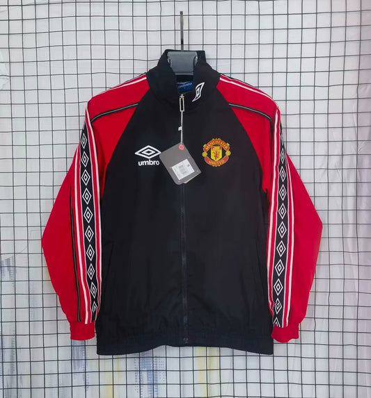 Manchester United Retro Windbreaker