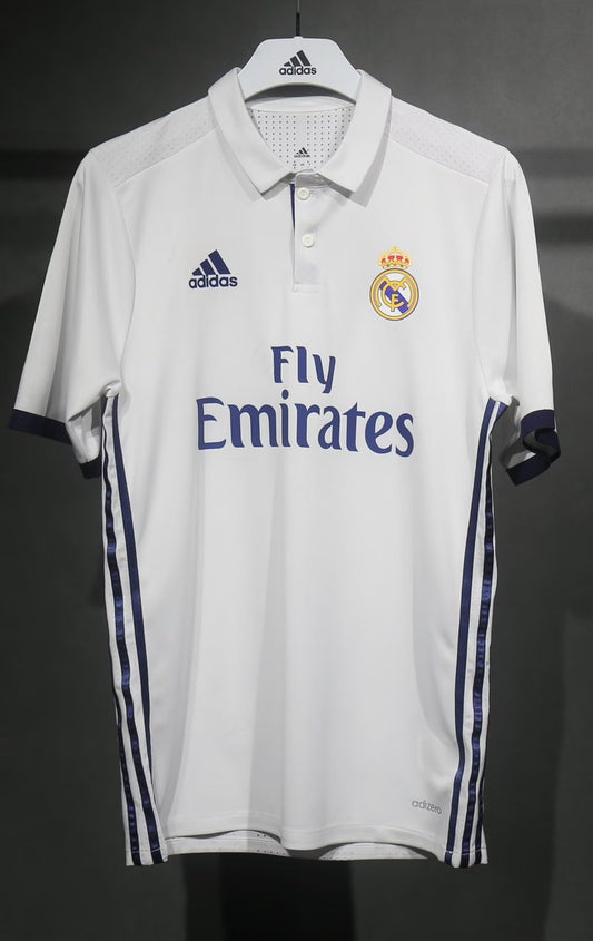 Retro Real Madrid Home Player Football Jersey 2016/2017