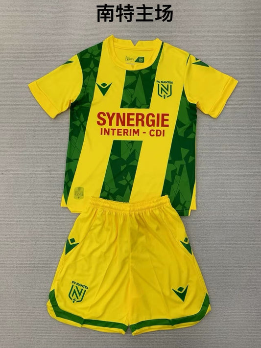 FC Nantes Home Kids Football Jersey 2024/2025