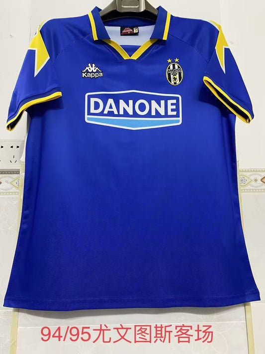 Retro Juventus Away Football Jersey 1994/1995