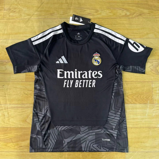 Real Madrid Goalkeeper Fans Football Jersey 2026/2027