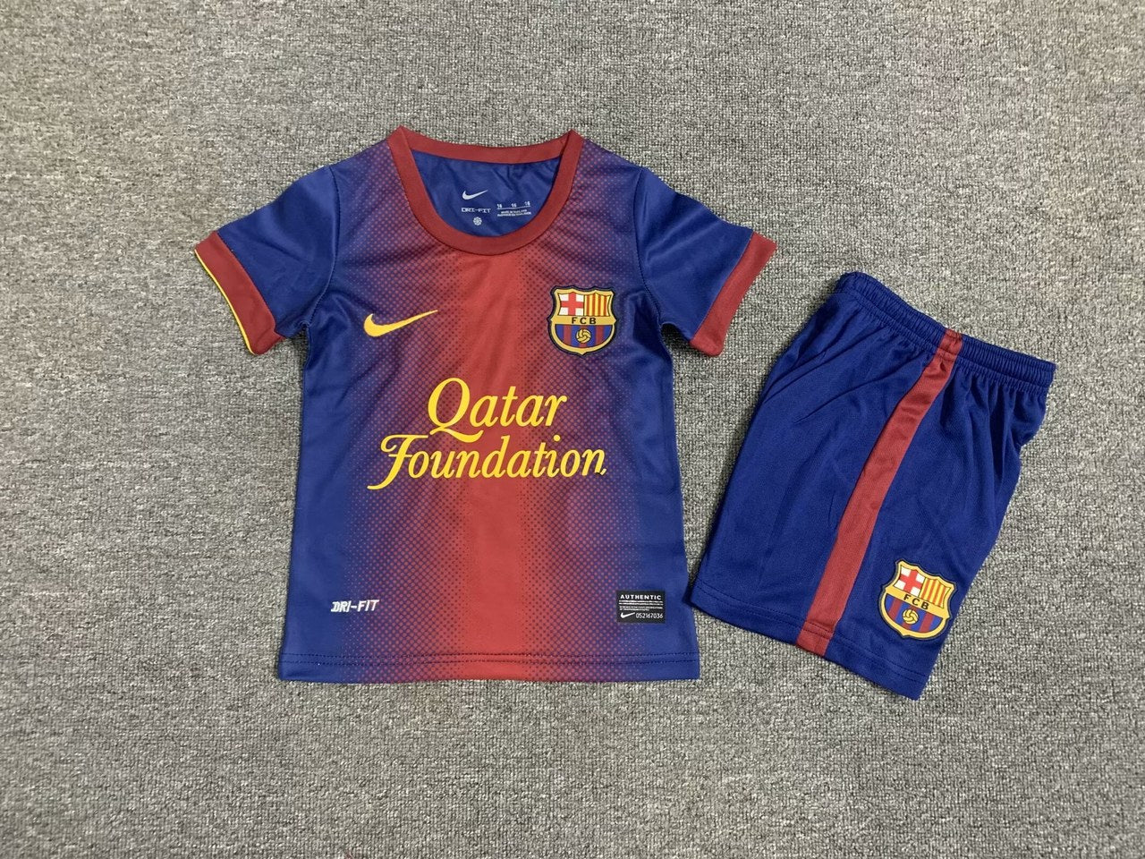 Retro Barcelona Home Kids 2012/2013