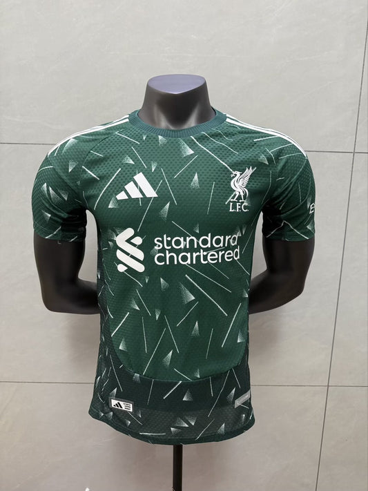 Liverpool Goalkeeper Player Football Jersey 2026/2027