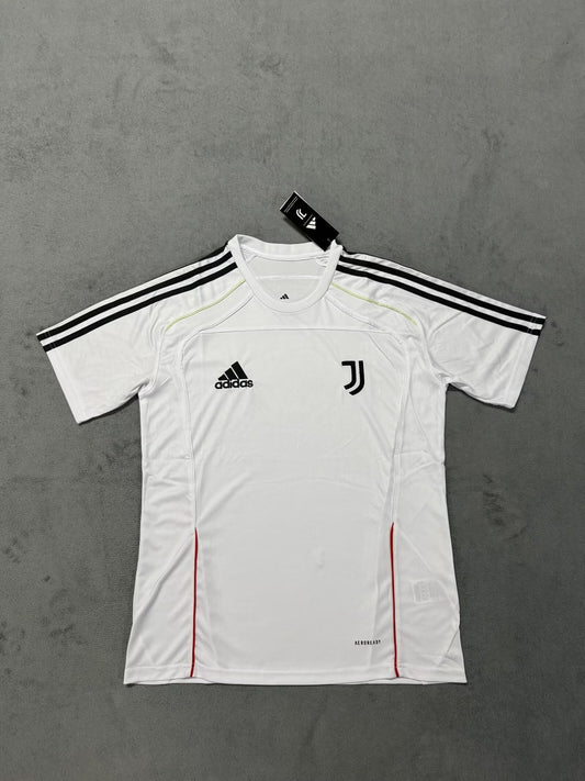 Juventus Special Edition Fans Football Jersey 2025/2026