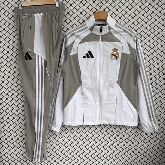 Real Madrid Windbreaker Sets With Pants White Football Jersey 2025/2026