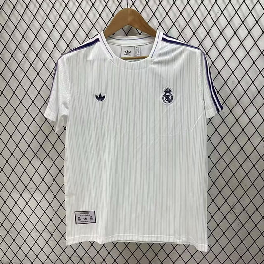 Real Madrid T-shirt Special Edition White Football Jersey 2025/2026